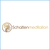 Logo von Schattenmeditation mit stilisiertem Gesicht und Naturmotiv in Braun-Gold – web design und website erstellen in Ingolstadt für Achtsamkeit und innere Balance
